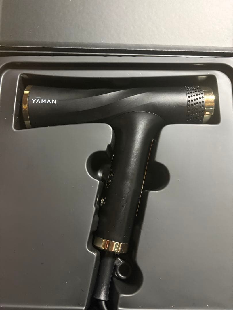 【美品】YA-MAN ヤーマン ヴェーダリフトドライヤーカスタム