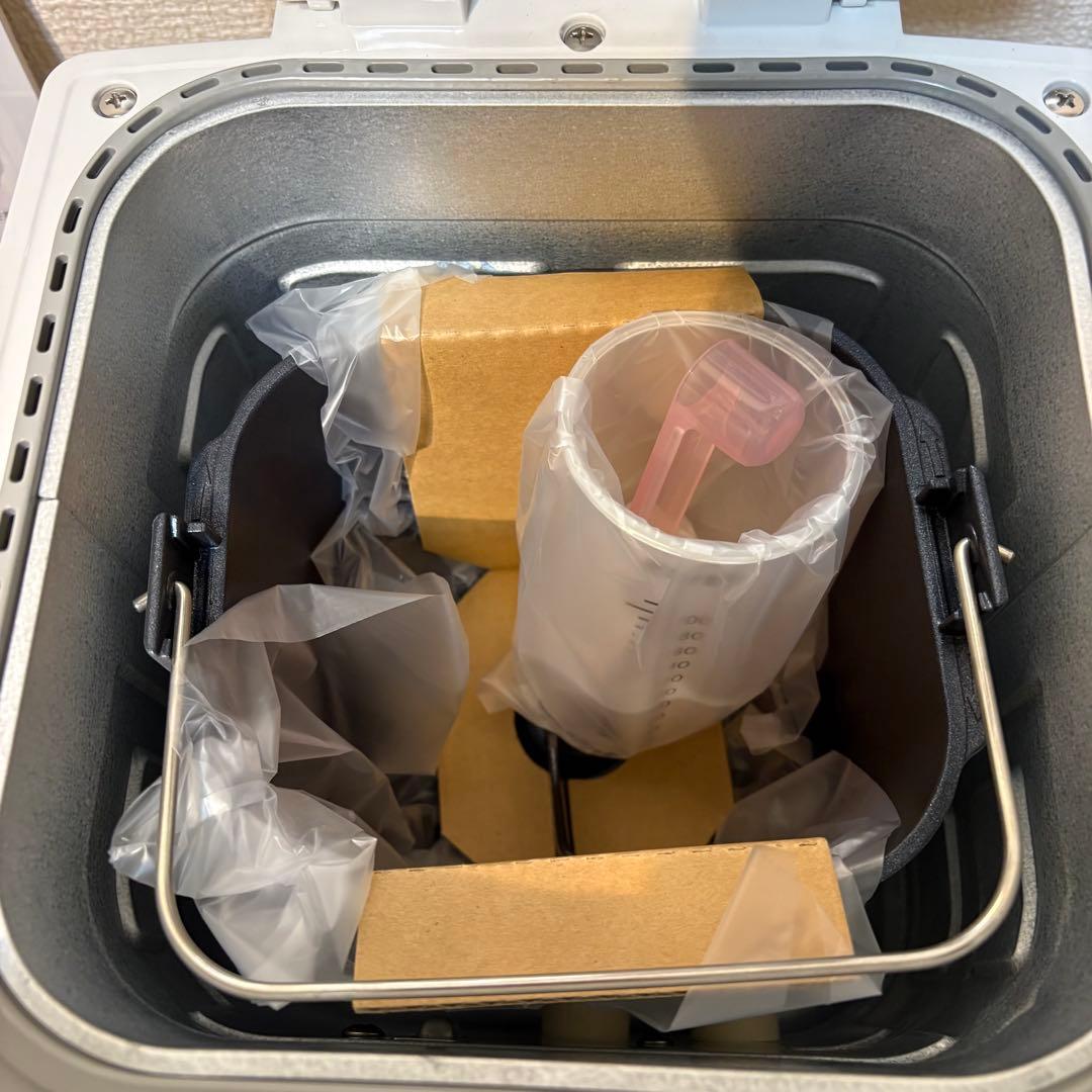 【未使用】Panasonic ホームベーカリー SD-RBM1001 17年製