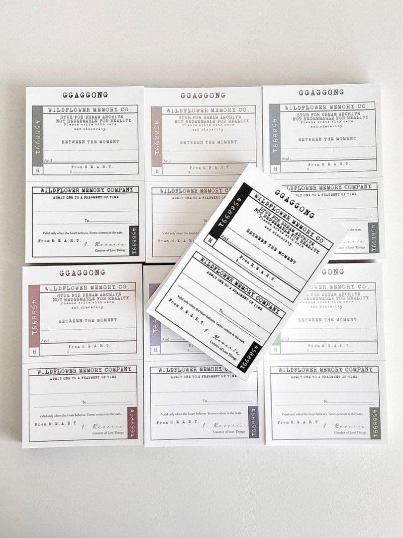 コラージュ素材　紙もの　素材紙　【2486】