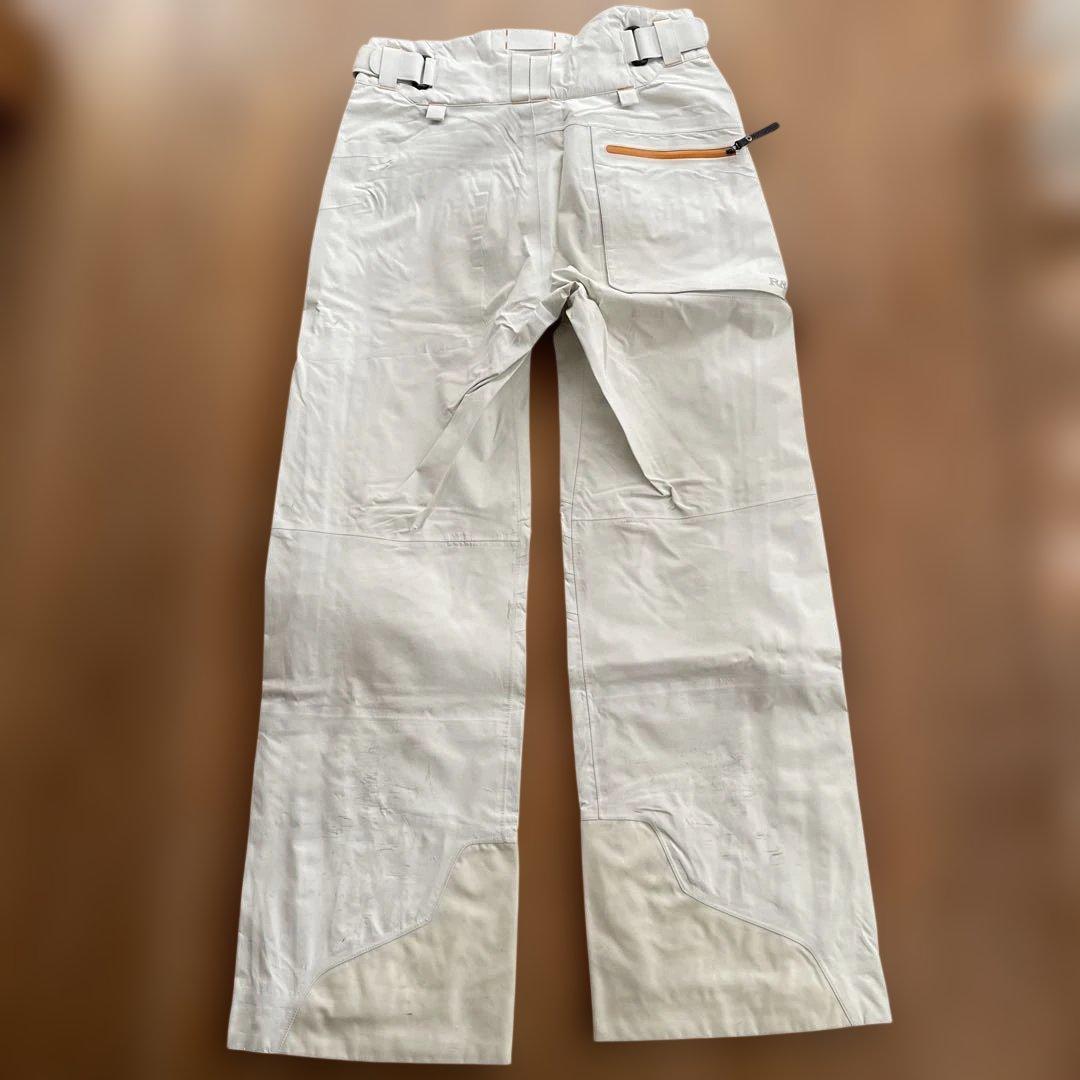 Peak Performance スキーウエア上下 女性用