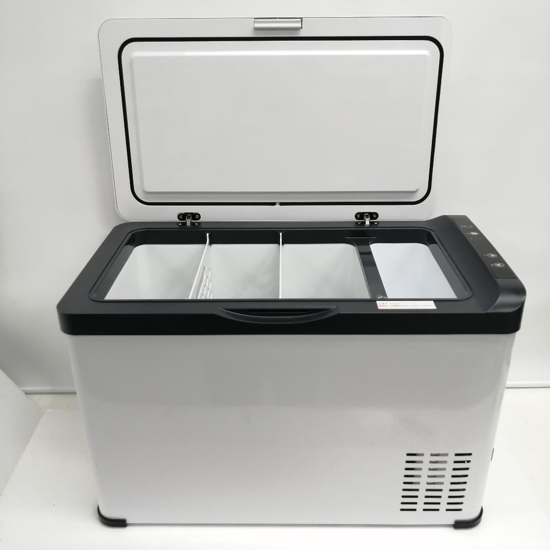 【動作品】TERZO 車載用冷蔵庫 EA-FZ1