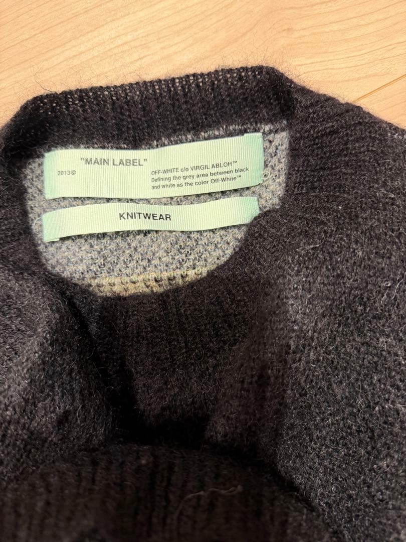 Off-White グラフィックニット Mサイズ　モヘア