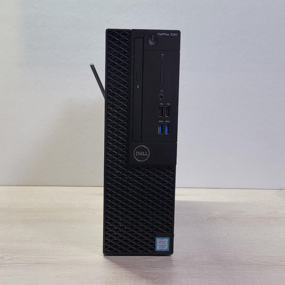 Corei5 8500／無線LAN内蔵／16GB／SSD256／HDD１TB①