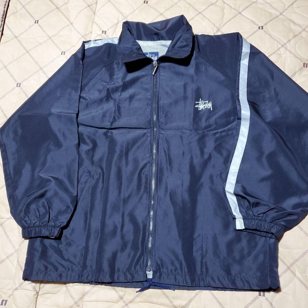 ストゥーシースポーツ　黒ナイロンパーカー上下セット　Lサイズ