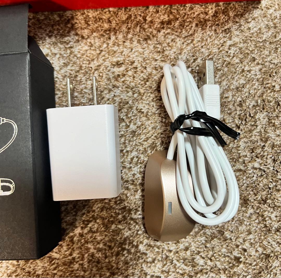 MEラボンエクラ 美顔器　IKKOプロデュース