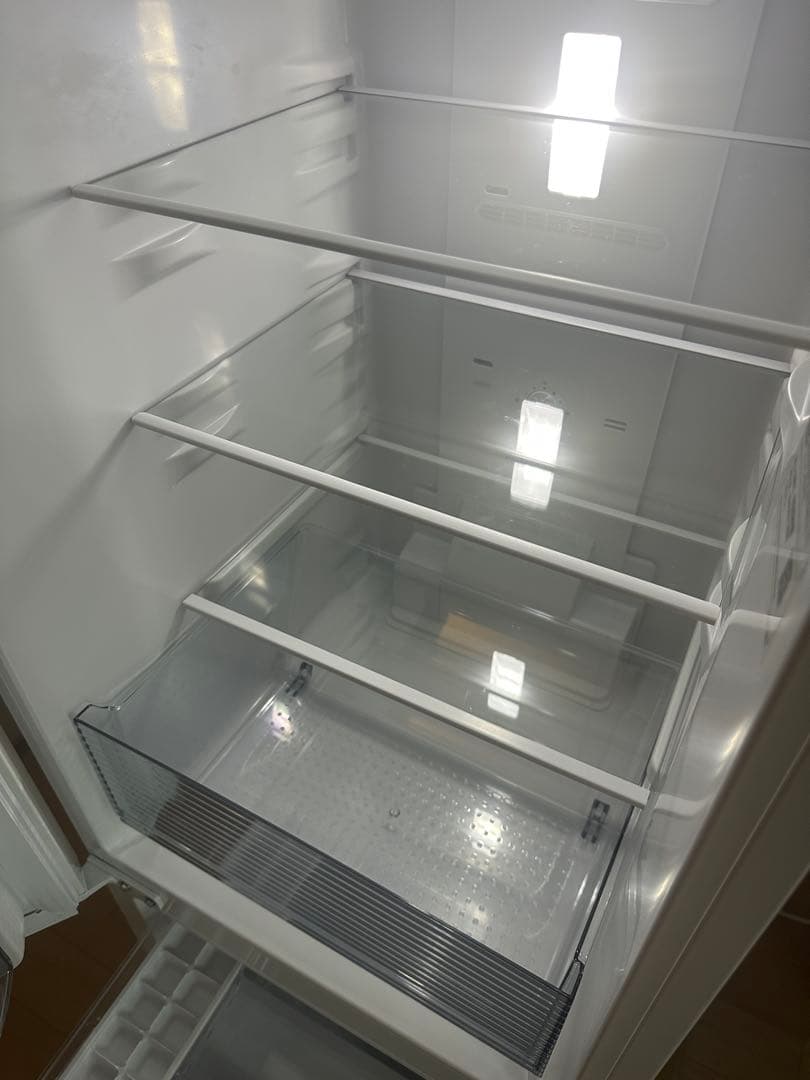 【めえ】SHARP 冷蔵庫 SJ-D18H-W 179L 2022年モデル