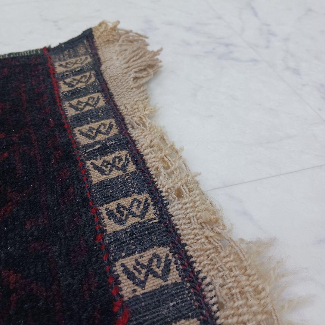 Y2477 トライバルラグ バルーチ 手織り ウール100% 絨毯