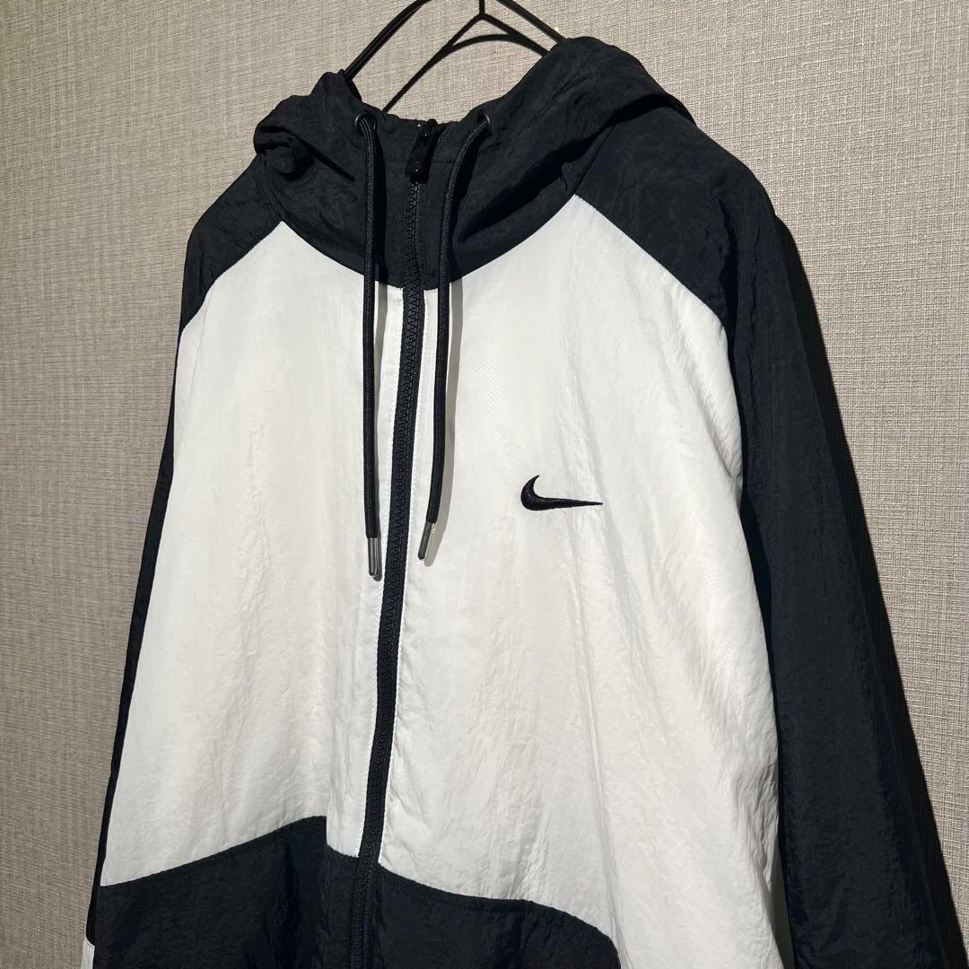 NIKE ナイロンセットアップ ジャージ ウィンドブレーカー パーカー ブラック