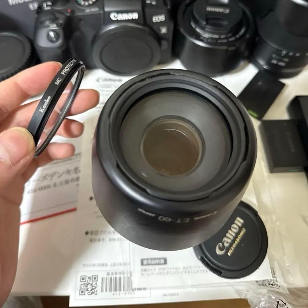 【美品】Canon EOS RP ミラーレス一眼 レンズ付き