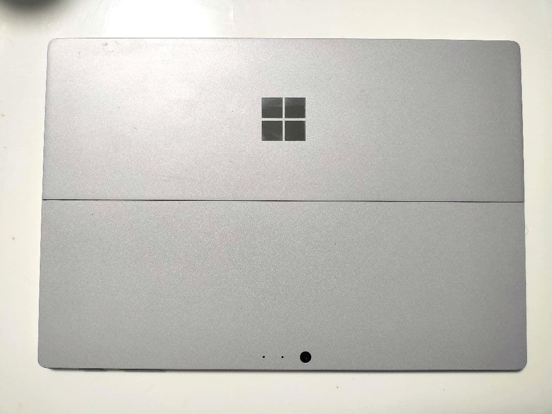 【早い者勝ち】Microsoft Surface Pro 1796 第5世代