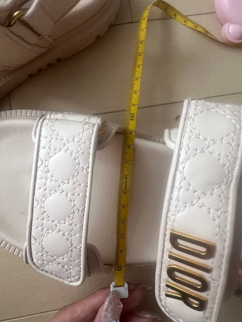 Dior カナージュキルティング Dioract サンダル ピンク