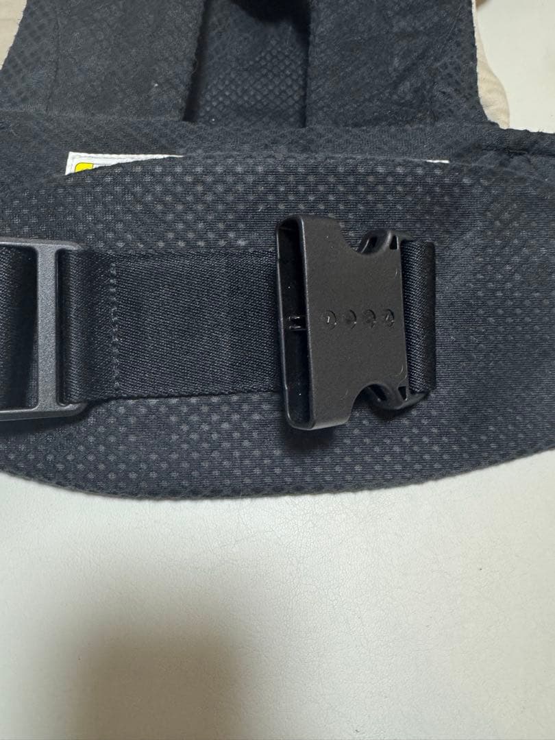 抱っこ紐 ヌナ カドルクリック nuna cudl clik キャビア