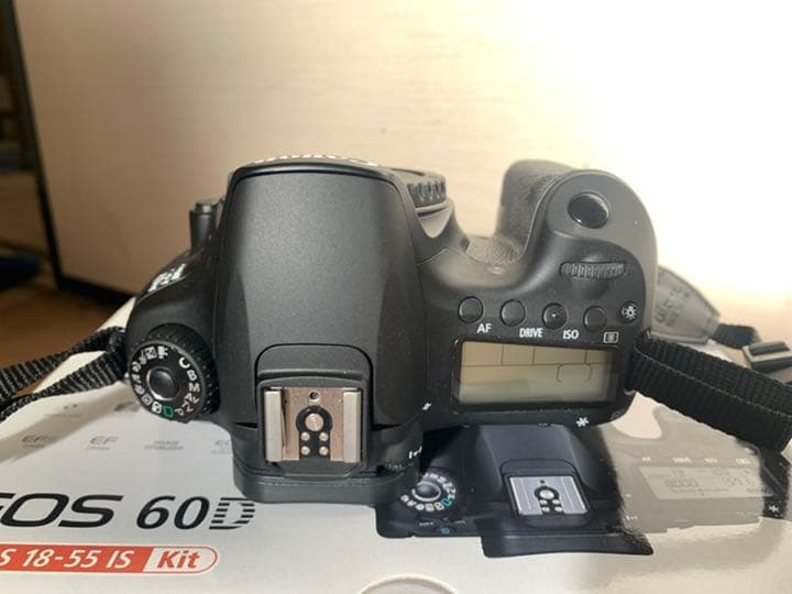 Muốn lên đời nên bán. Không có vết xước