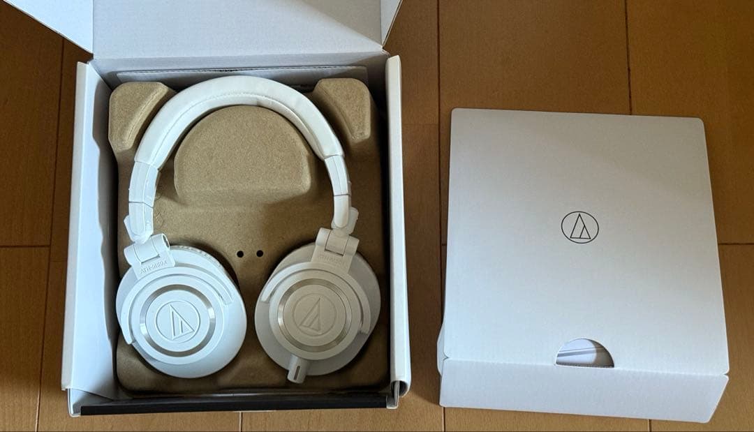 オーディオテクニカ ATH-M50x プロフェッショナルモニターヘッドホン