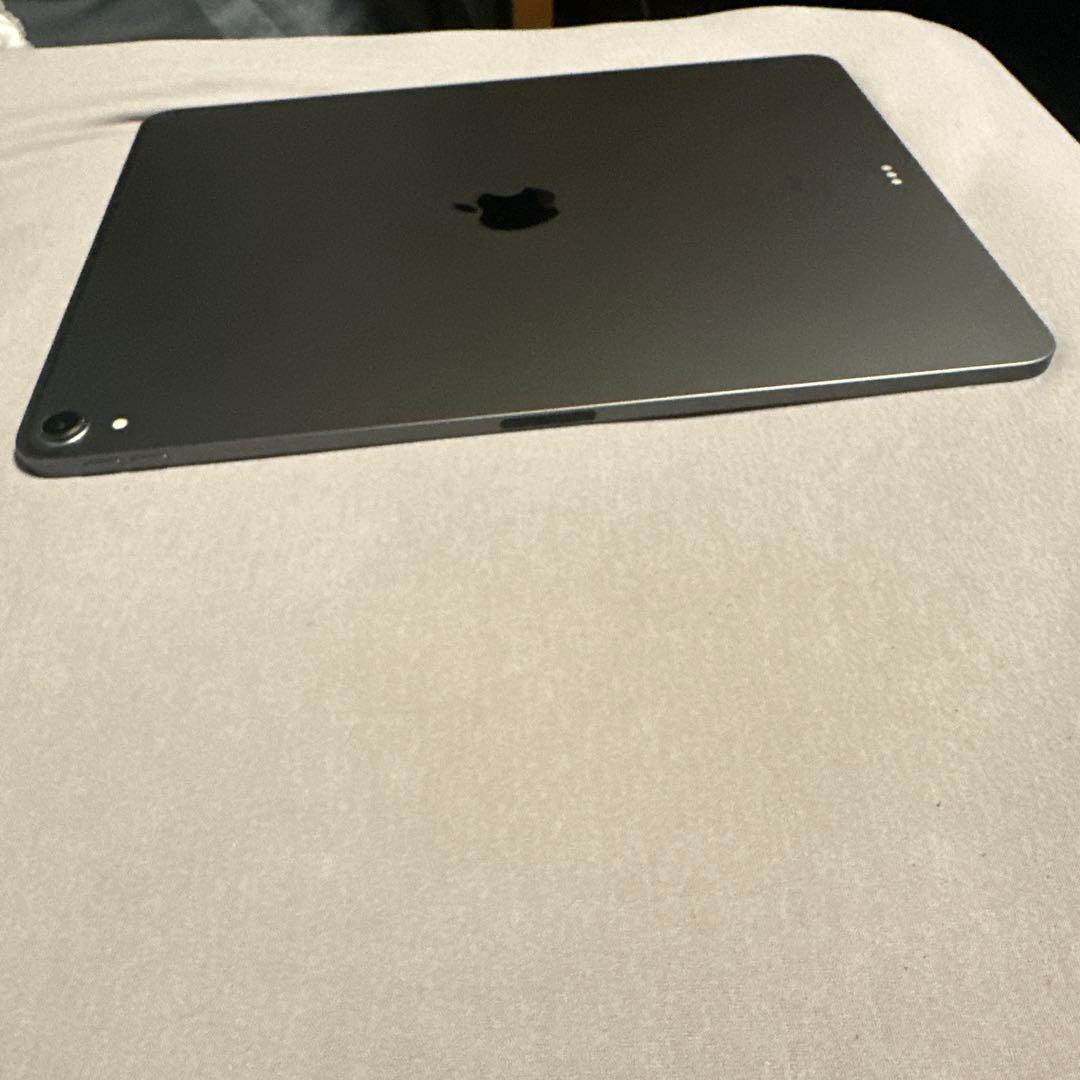 iPad Pro 12.9インチ 第3世代 バッテリー97%wifi 64GB