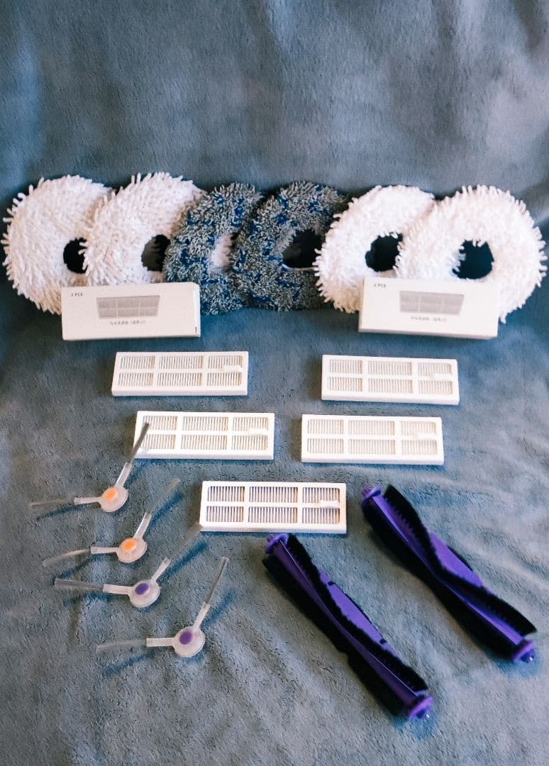 【超美品】Narwal Freo　ナーワルフレオ　ロボット掃除機と消耗品多数付