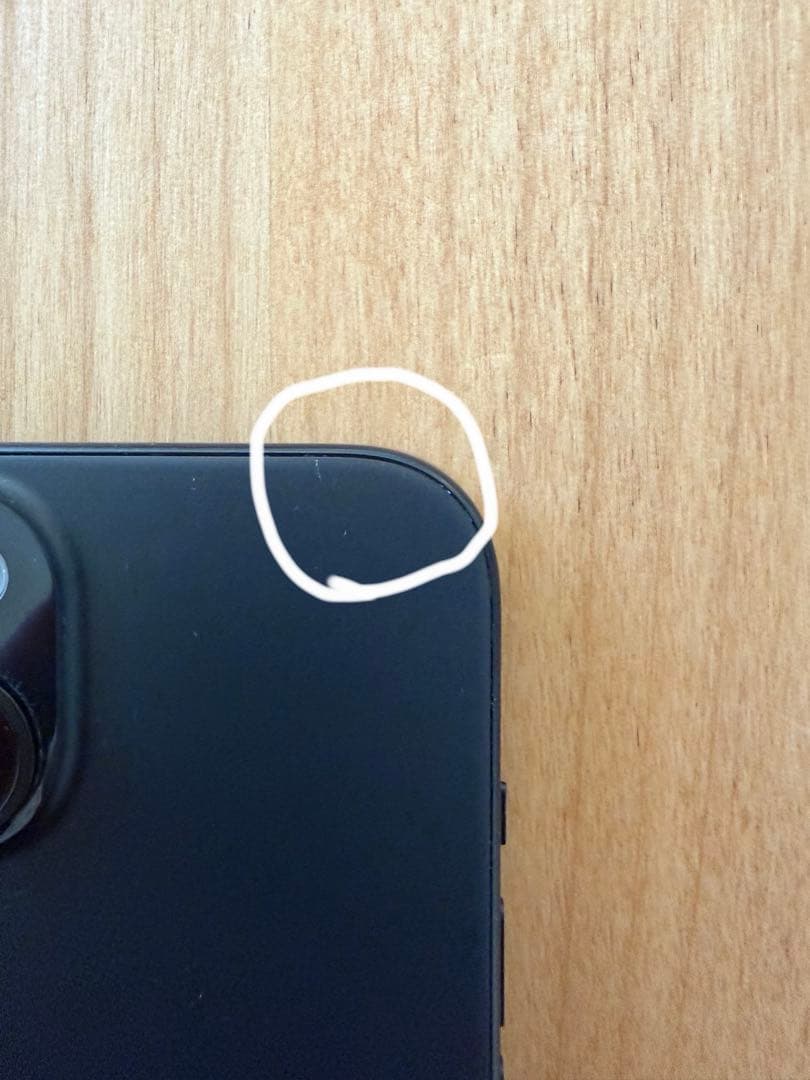 iPhone 15 ブラック 128GB本体　最大容量85%