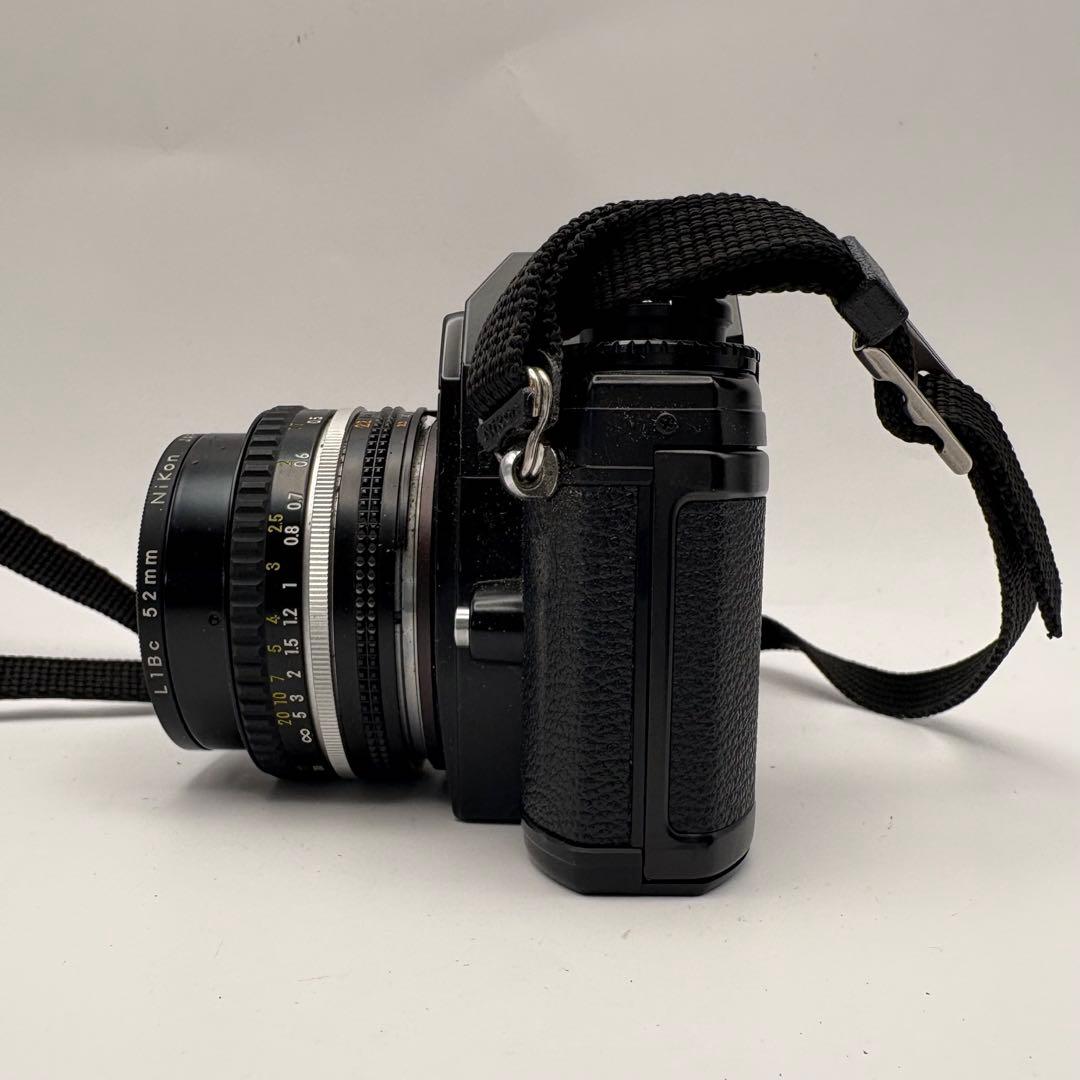 Nikon EM 一眼レフカメラ Nikkor 50mmレンズ