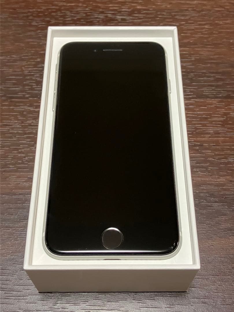 iPhone SE 第2世代 64GB ホワイト simフリー