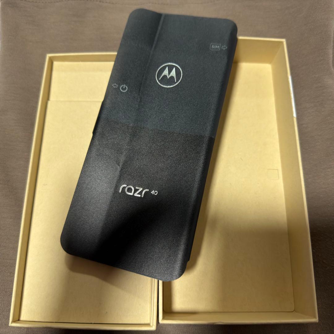 Motorola razr 40 256GB SIMフリー