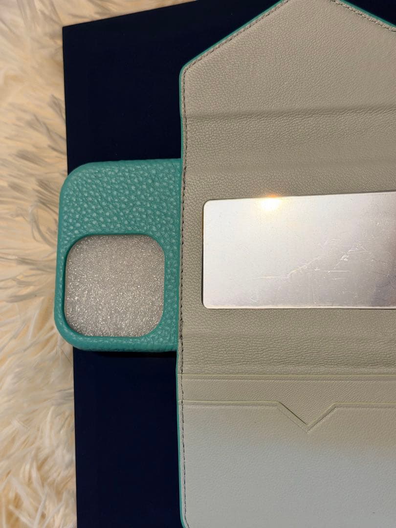 【新品未使用】本革 iPhone16pro ケース/鈴木亜美さん/しいちゃんさん