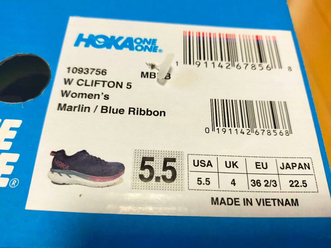 HOKA ONE ONE　CRIFTON5　22.5cm