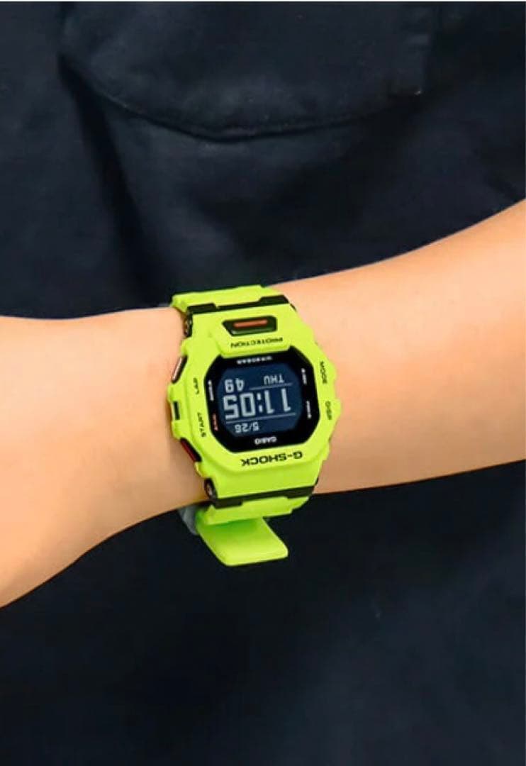 最終値下げ❗️　G-SHOCK GBD-200-9 蛍光イエロー