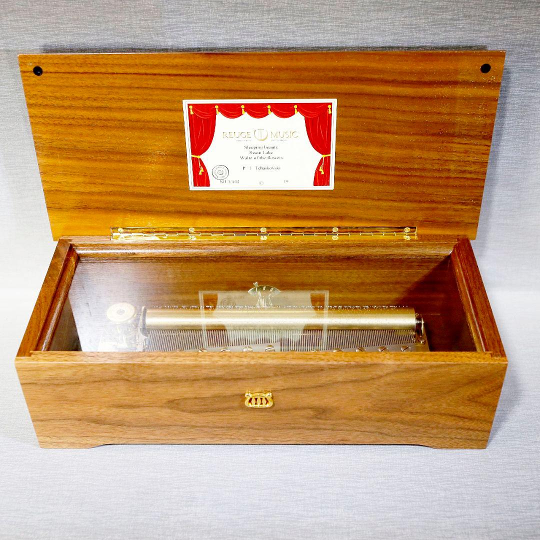 【美品】リュージュ 高級オルゴール １４４弁 チャイコフスキー ３メロディー