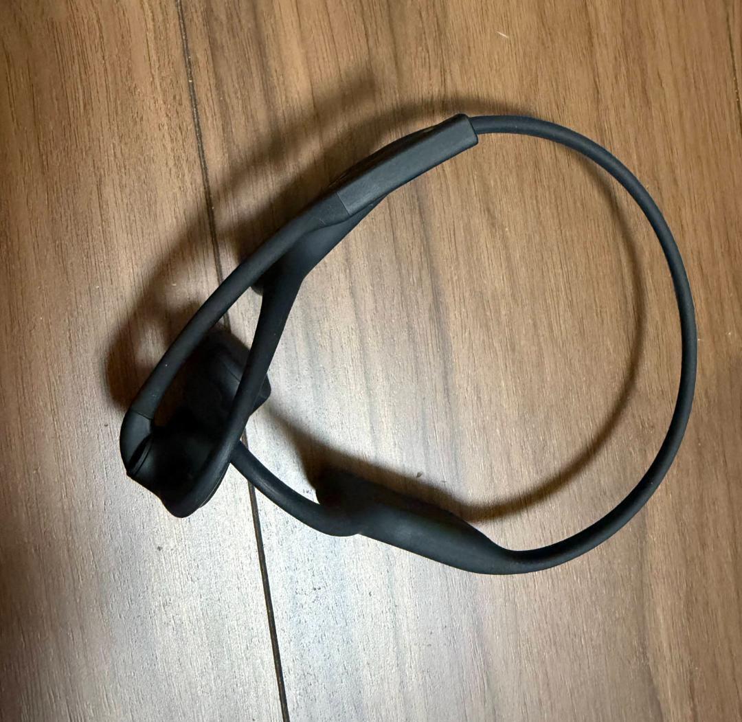 SHOKZ OPENCOMM2 + 専用ドングル(USB-C)付属骨伝導イヤホン