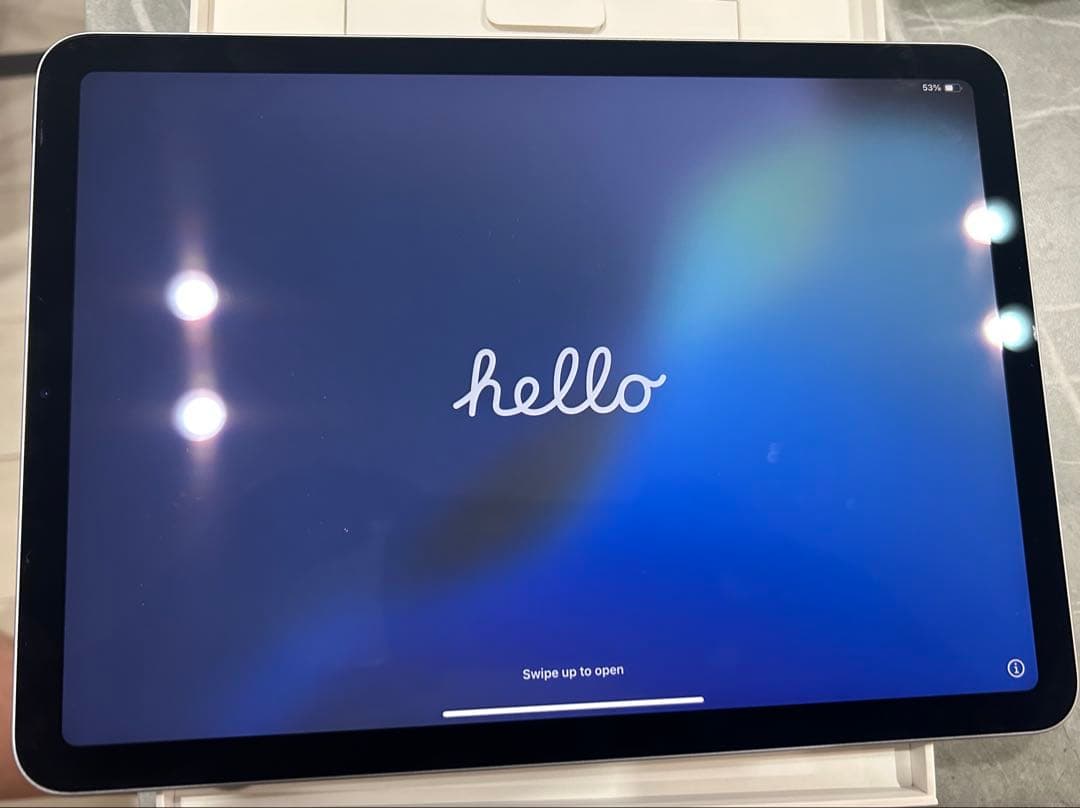 Apple iPad Air (第4世代) スカイブルー 本体