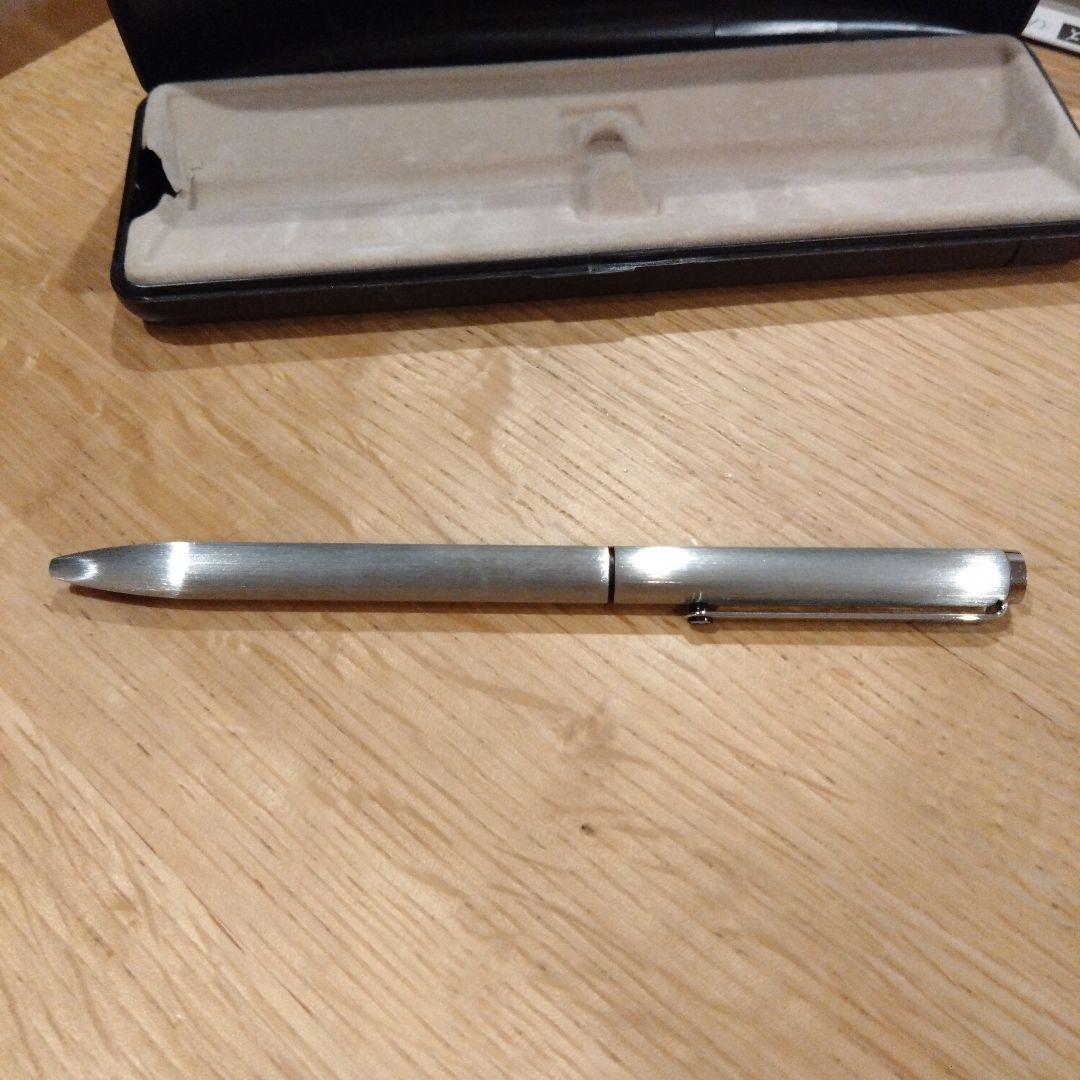 MONTBLANC ノブレス？ ボールペン 2色 シルバー