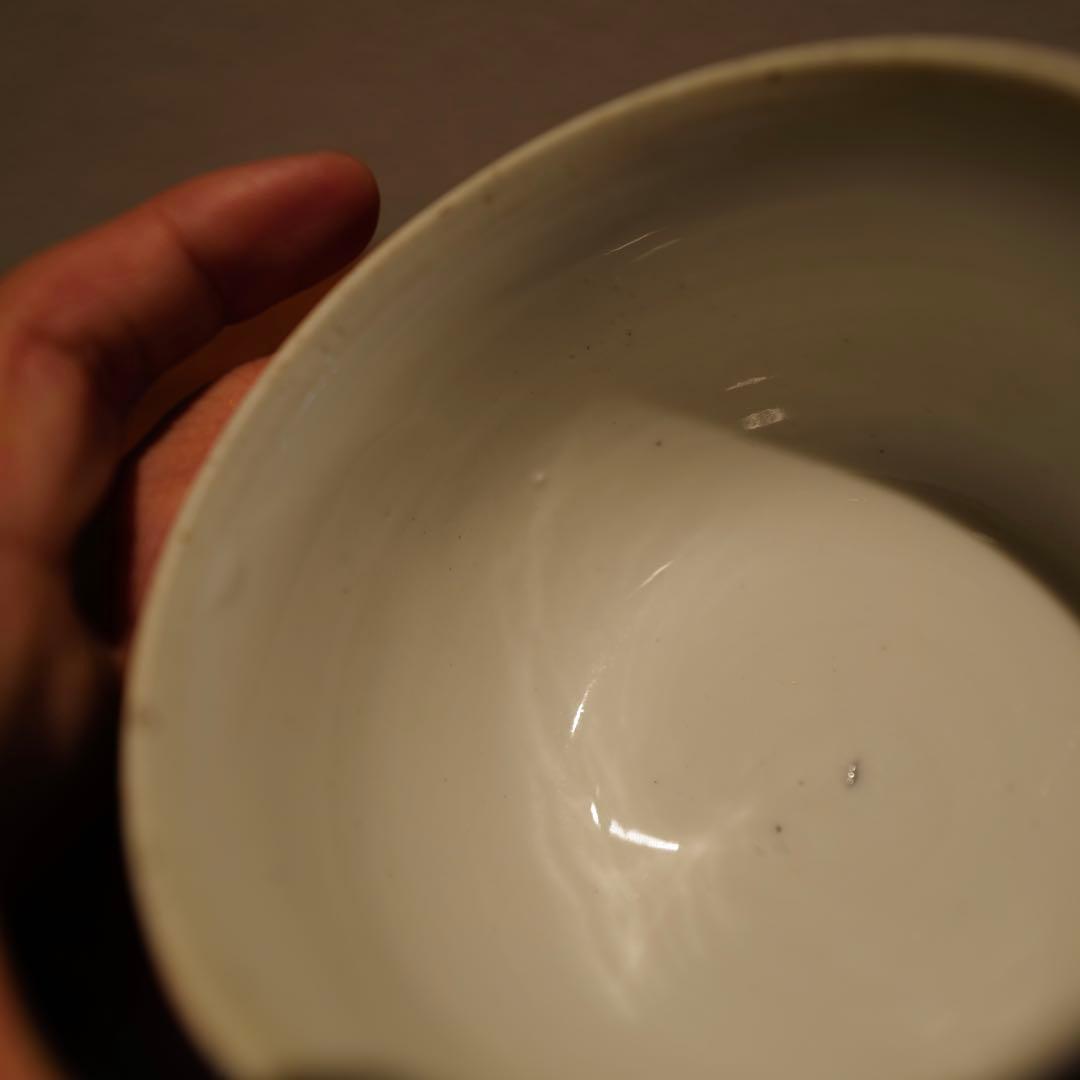 骨董 白磁の蓋付き茶入れ 台湾製 古美術 アンティーク