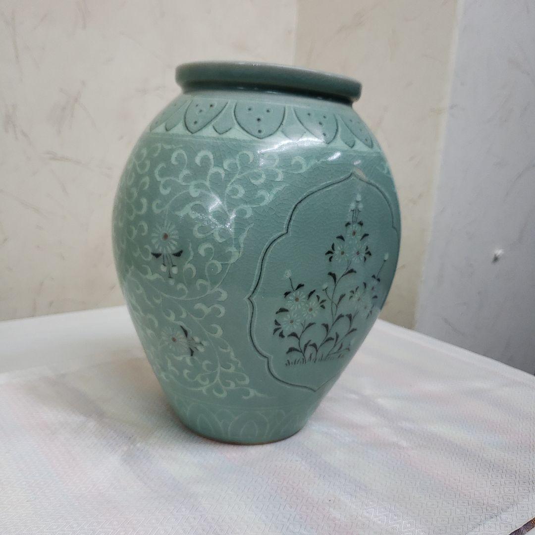 Ｂフライデー蔵出し特価青緑色の花瓶 陶器製作家物高さ21cm幅15cm×13cm
