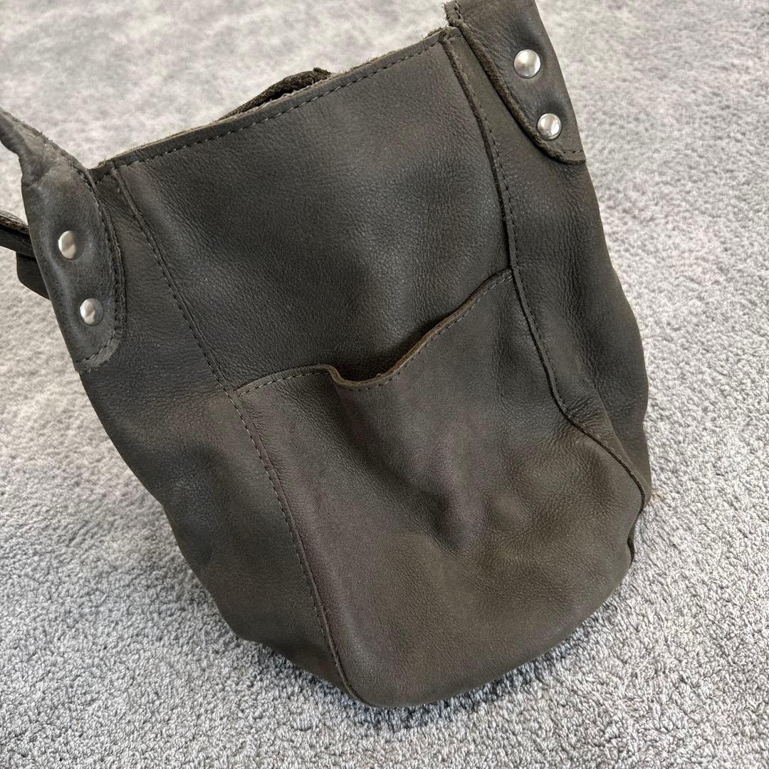 TRESトレ　00s archive y2k 平成　レザーハンドバッグ　スタッズ