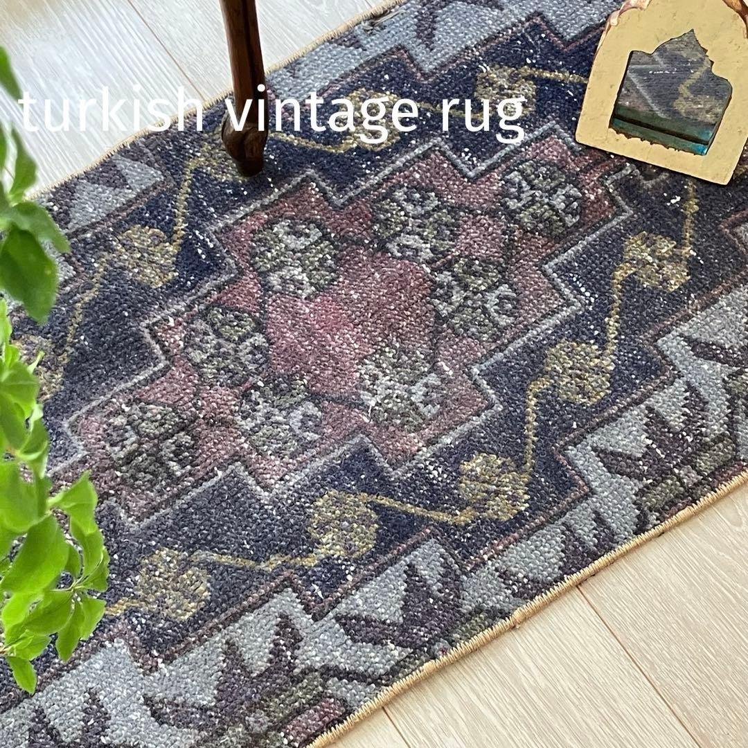 濃淡ブルー✳︎43×83 イエロー　ピンクメダリオン　トルコヴィンテージラグ