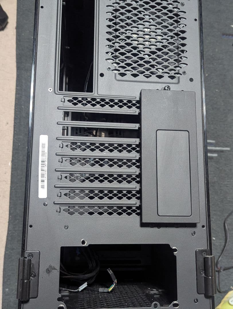 MSI MPG SEKIRA 500G ATXケース