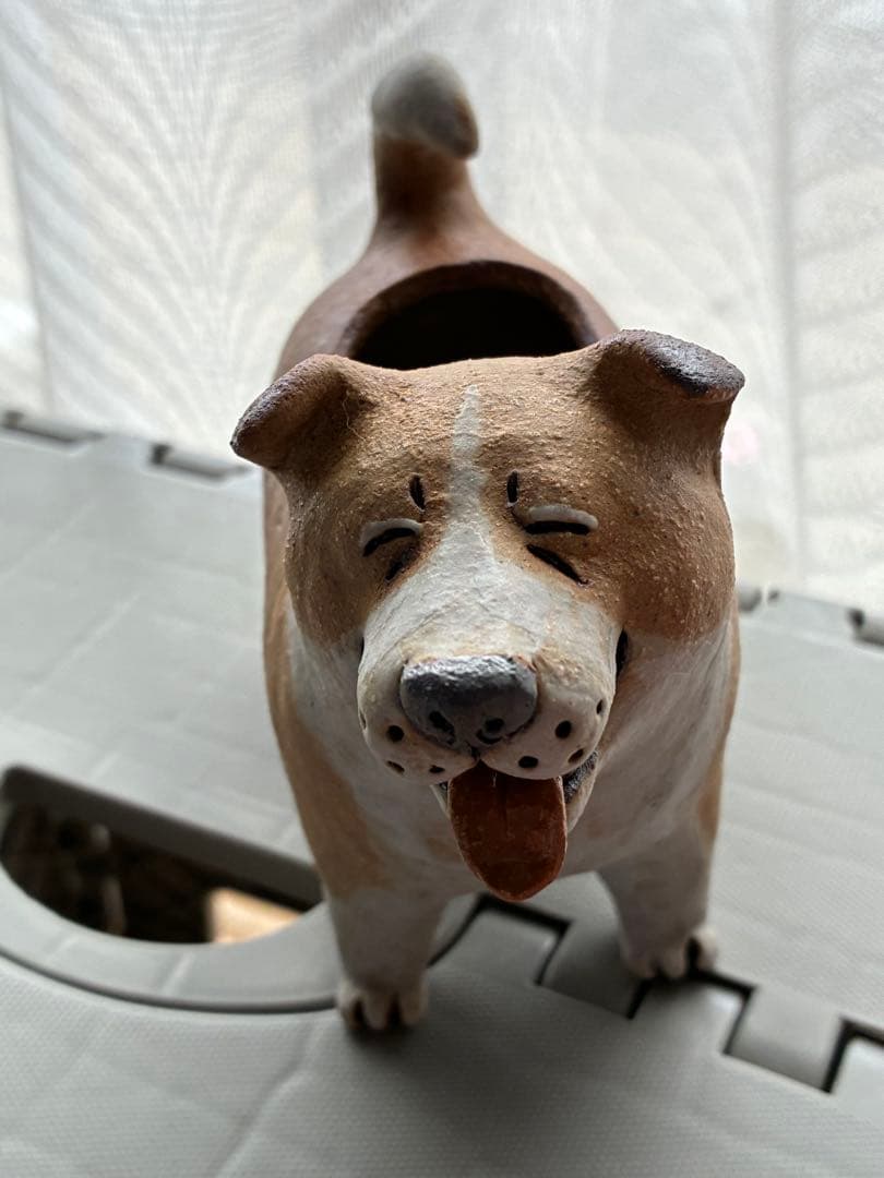 かとうゆみさん　犬モチーフ　多肉鉢　植木鉢