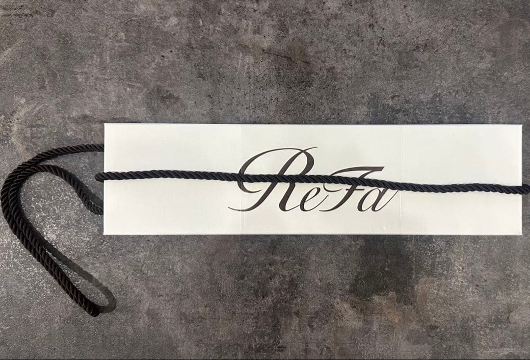 ReFa ストレートヘアアイロンプロ ツヤ ☆クリスマスカード付き☆