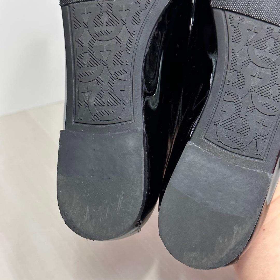 美品☆フェラガモ☆レディース☆パンプス☆エナメル☆ブラック☆サイズ7☆168