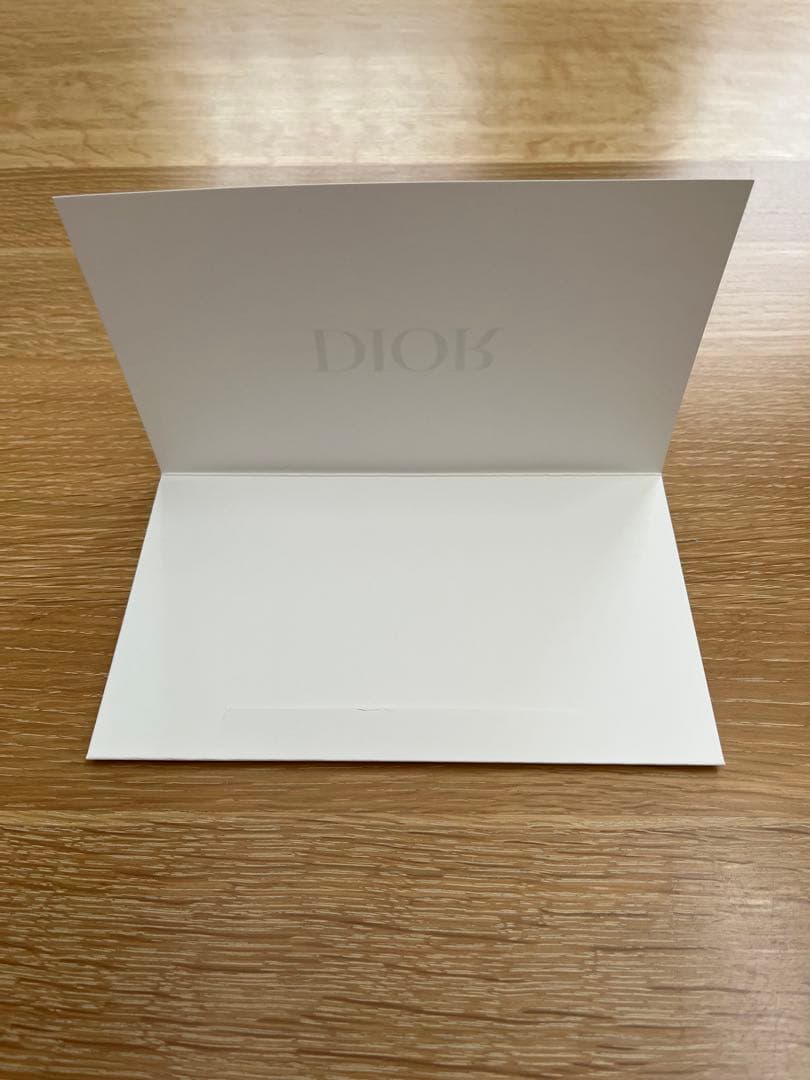 新品 Dior クチュール アイ パレット (ホリデー 2025 限定品)
