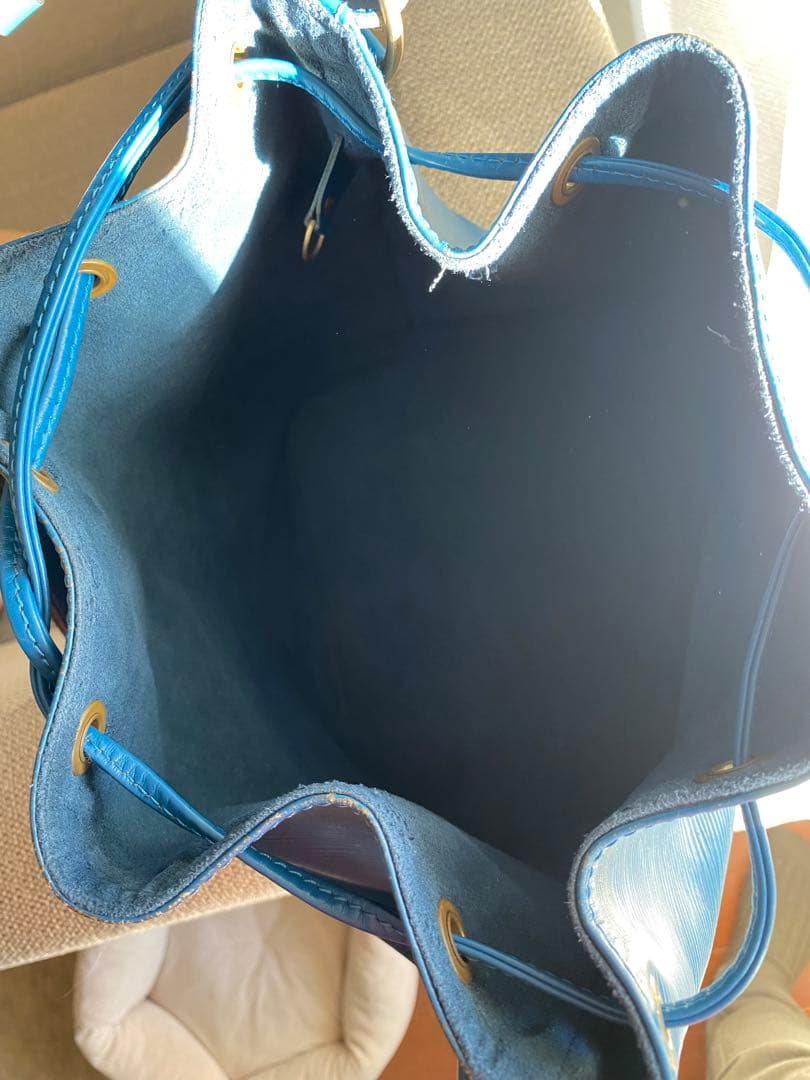 LOUIS VUITTON ルイヴィトン　エピノエ　ビンテージ　ブルー