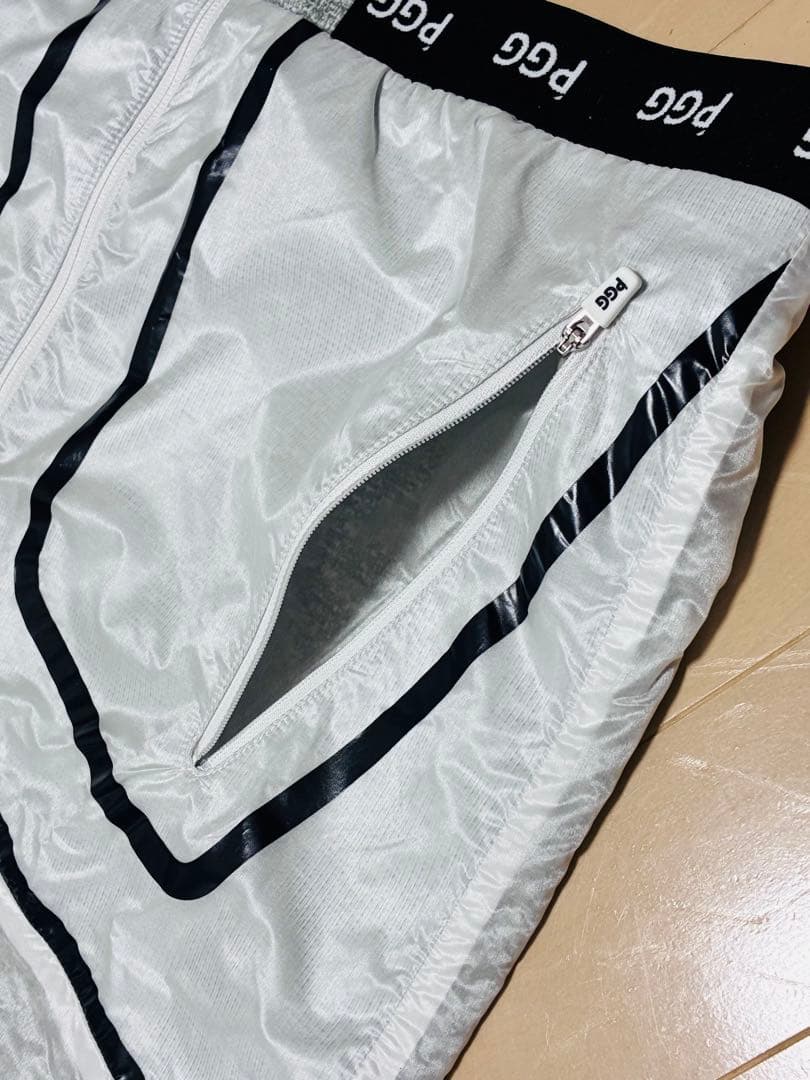 【完売品】PGGセットアップ＋バイザーのコーデ(3点セット)