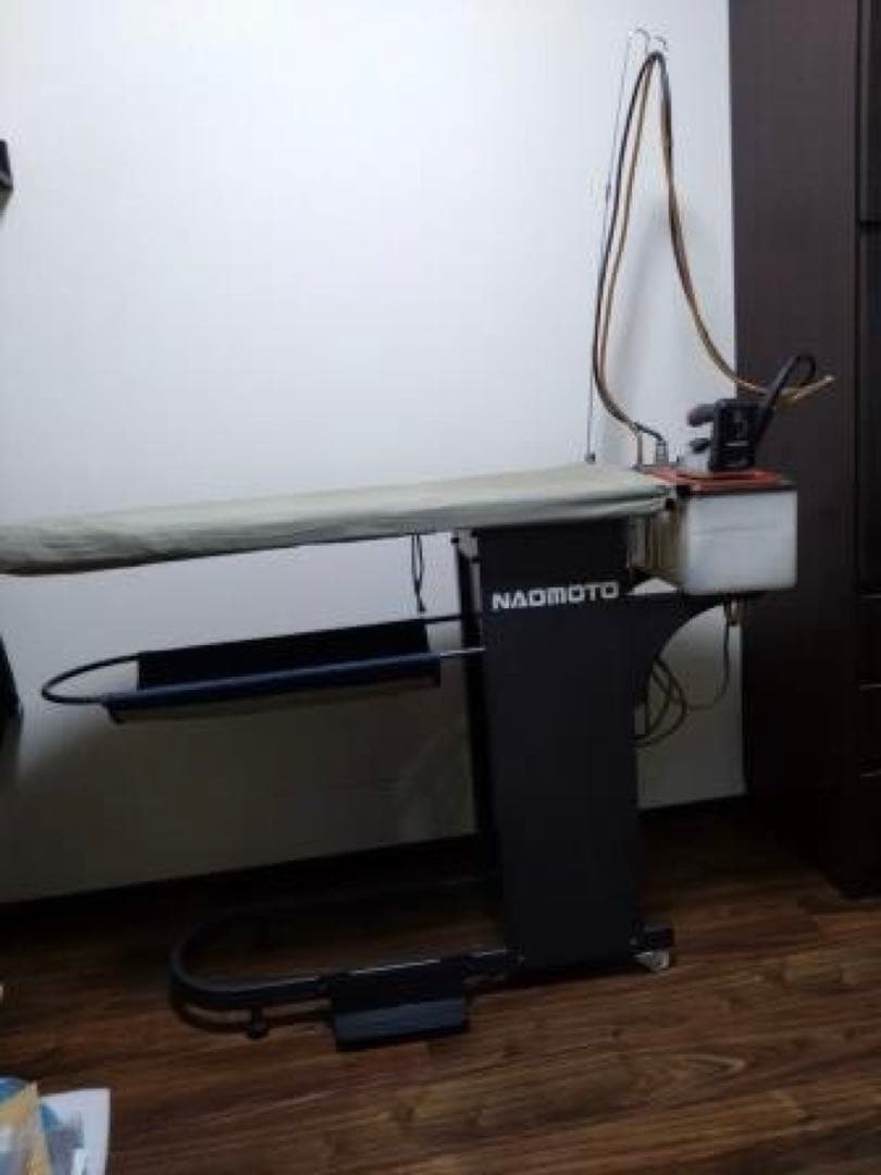 M*I様 ナオモト (NAOMOTO)　バキュームアイロン台　Q-ing