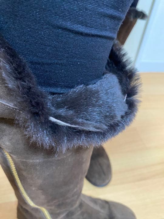 ジミーチュウブーツ