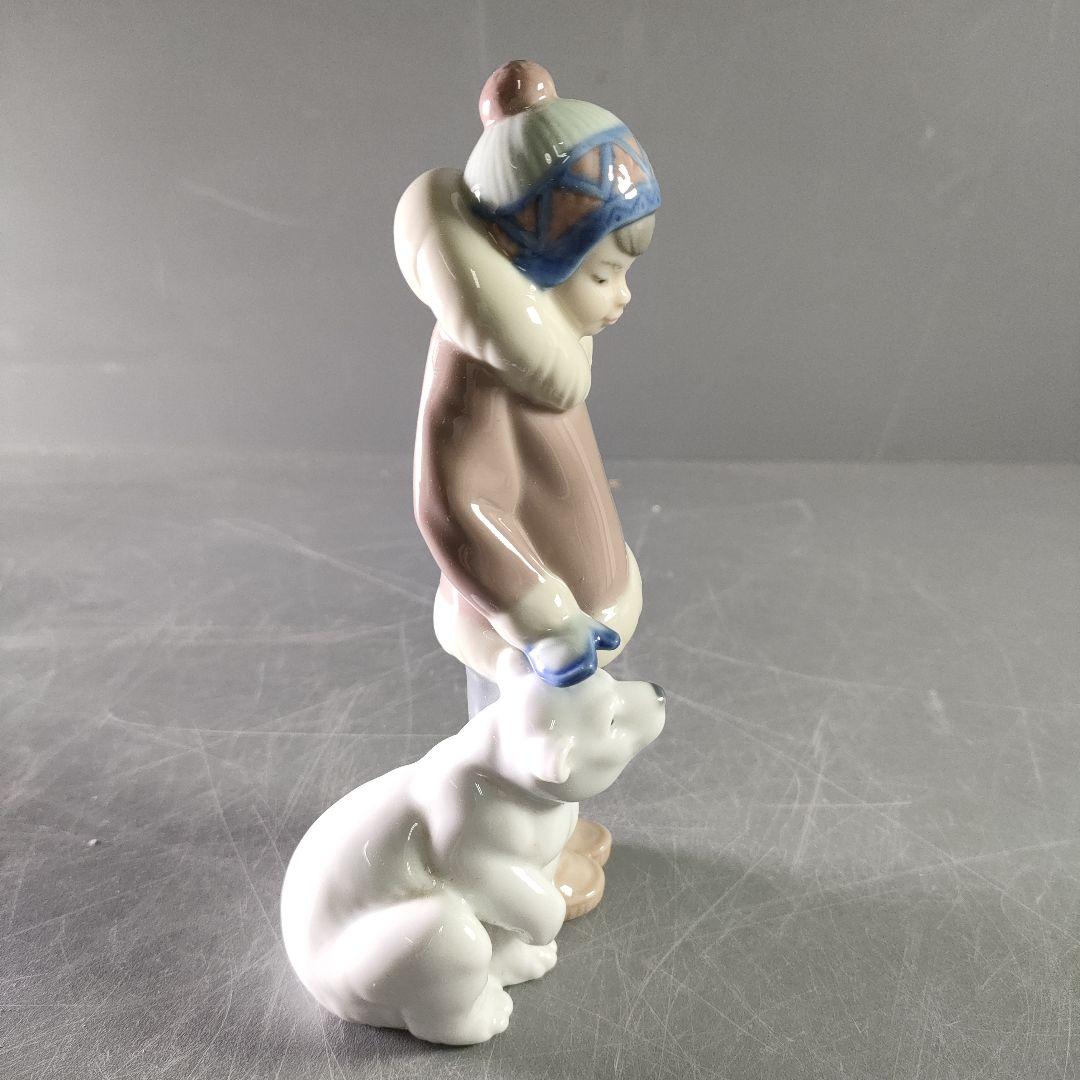 A883-9/LLADRO/リヤドロ/小熊とエスキモーの少年/フィギュリン/