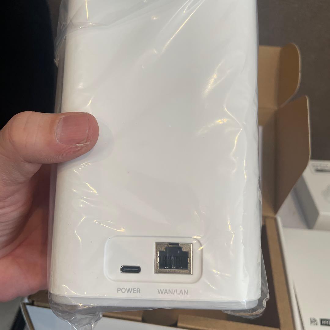 新品HYBRID Wi-Fi 5G NC03 ルーター　クレードル付き