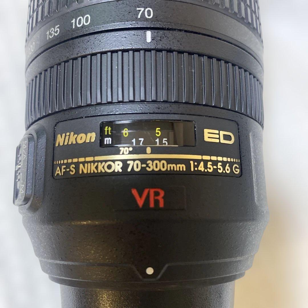 ★Nikon ED NIKKOR 70-300mm レンズ