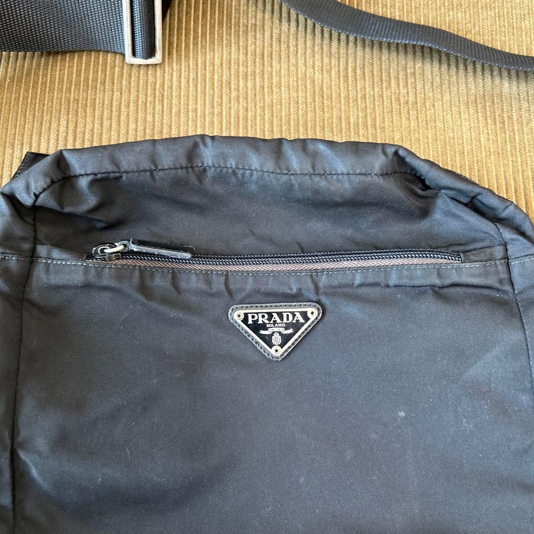 PRADA ショルダーバッグ ブラック