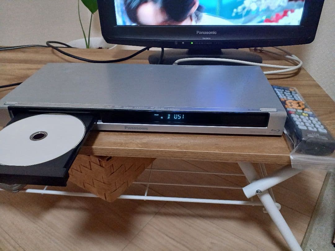 中古動作品✡️パナソニック☆DIGA☆ブルーレイレコーダー☆リモコン付