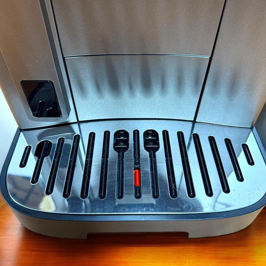 ☆良品 デロンギ ECAM29081TB マグニフィカEVO エスプレッソマシン